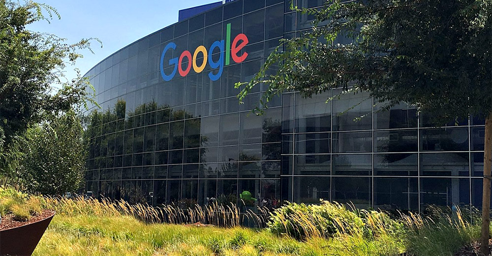 Google - от гаража до най-якото работно място в света
